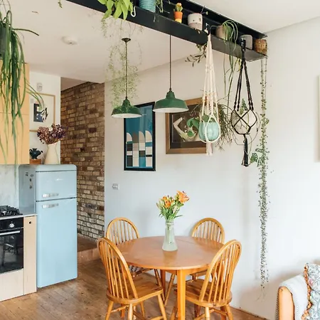 Stylish 2 Bedroom Flat With A Private Sauna Finchley Exterior photo
